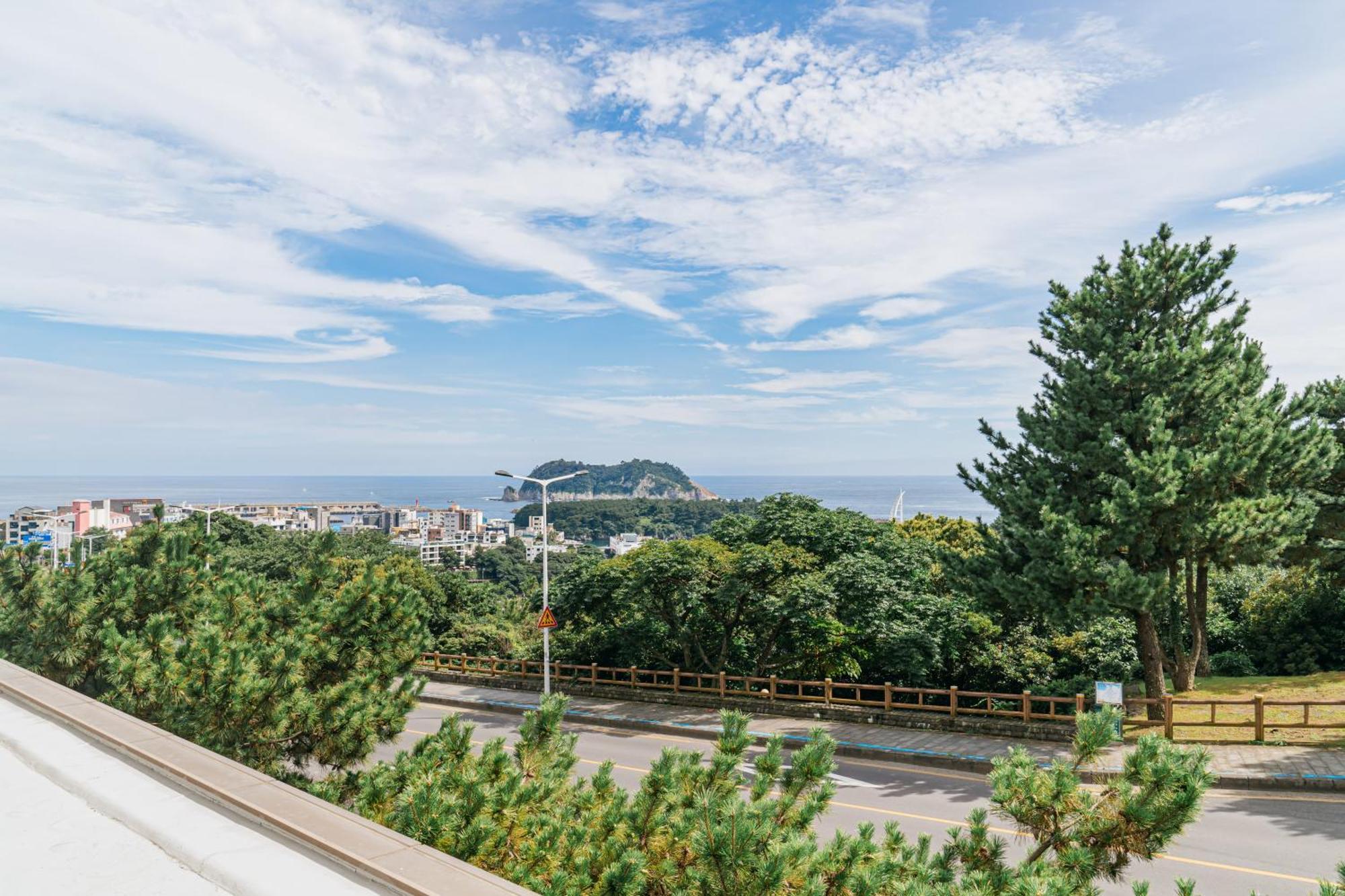Heyy Seogwipo Hotel Exterior foto